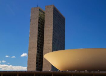 Câmara cassa mandato de sete deputados após decisão do STF sobre sobras eleitorais