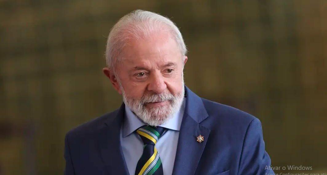 Brasil irá responder a tarifaço dos EUA com legislação, diz governo