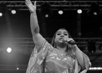 Corpo de Preta Gil será trazido ao Brasil; artistas e autoridades prestam homenagens à cantora