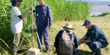 Estação Fluviométrica de Itacoatiara passa por monitoramento geodésico
