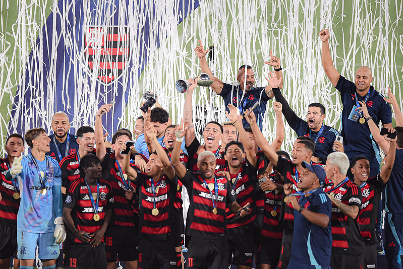 Flamengo conquista Intercontinental Sub-20 em jogo repleto de emoção
