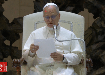Papa Leão XIV reforça apelo por paz na Terra Santa e libertação de reféns