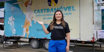 Castramóvel chega a Rio Preto da Eva com 300 vagas para castração de cães e gatos