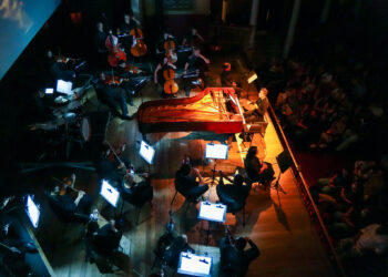 Orquestra de Câmara do Amazonas proporciona experiência sensorial em concerto ‘Badalamenti/Lynch’