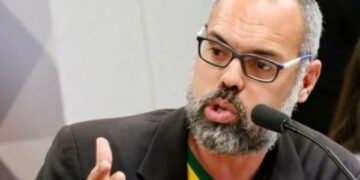 PF indicia Allan dos Santos por difamação, injúria e incitação ao crime