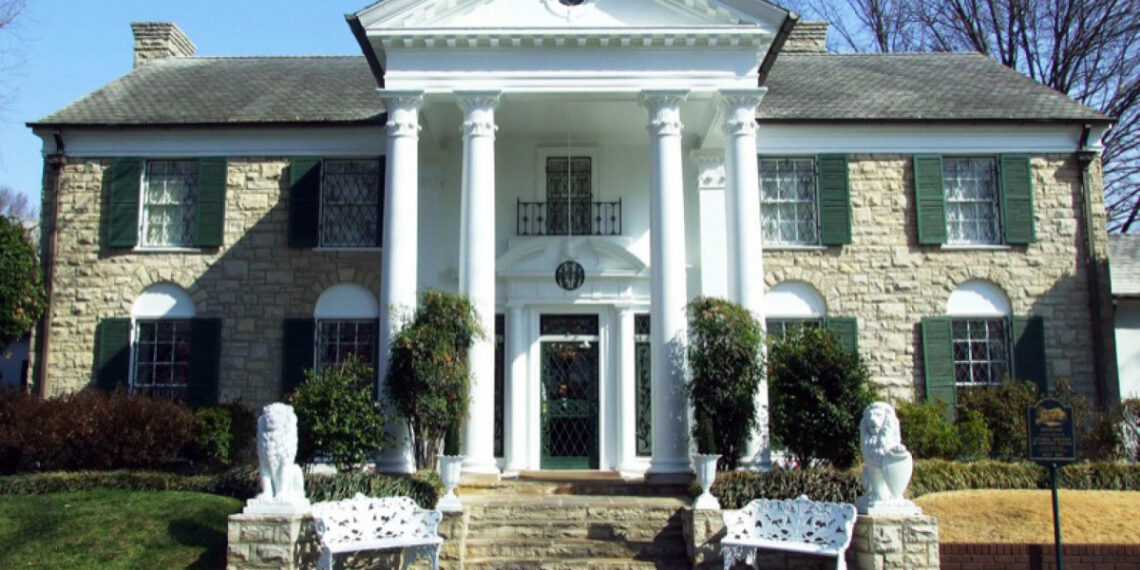 Mulher é condenada por tentar vender Graceland, mansão de Elvis Presley, com documentos falsos
