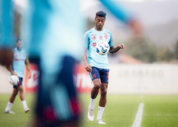 Flamengo pede efeito suspensivo para Bruno Henrique após punição de 12 jogos