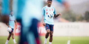 Flamengo pede efeito suspensivo para Bruno Henrique após punição de 12 jogos