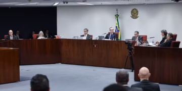 STF publica ata que oficializa condenação de Bolsonaro e dá início a prazo para recursos