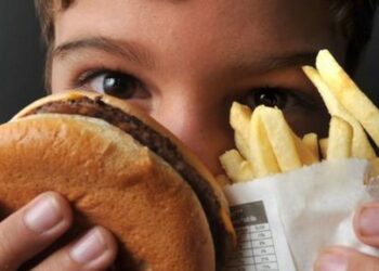 Obesidade infantil supera desnutrição pela primeira vez no mundo, aponta Unicef