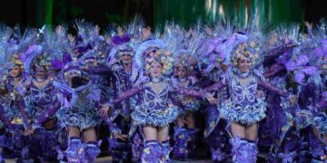 Com cenário grandioso e tecnológico, Flor Matizada encerra o Festival de Cirandas de Manacapuru