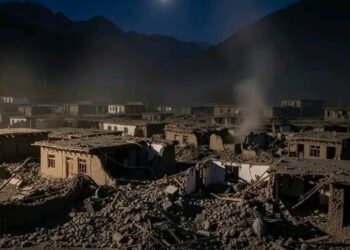 Terremoto de magnitude 6,0 mata mais de 800 pessoas no Afeganistão