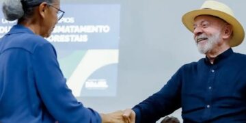 “Estamos preservando o que eles não preservaram”, diz Lula na Amazônia