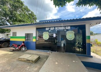 Avô é preso em flagrante suspeito de abusar e manter neta em cárcere privado no Amazonas
