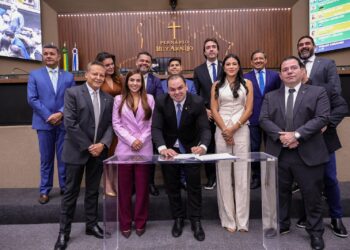 Aleam lança concurso público com 100 vagas imediatas e provas em dezembro