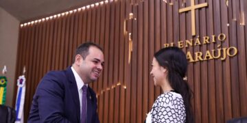 Aleam empossa 24 jovens na 17ª edição do Parlamento Jovem