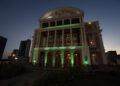 Setembro Verde: Teatro Amazonas é iluminado em homenagem à luta pelos direitos da pessoa com deficiência