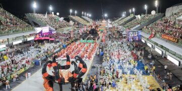 Reino Unido da Liberdade celebra 44 anos com desfile e apresentação dos sambas para 2026
