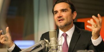 Celso Sabino confirma a Lula que deixará Ministério do Turismo