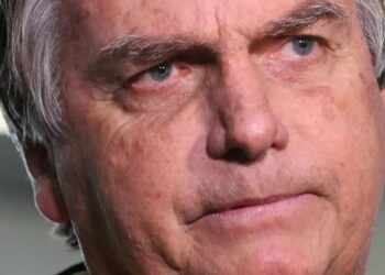 STF condena Bolsonaro a 27 anos e três meses de prisão