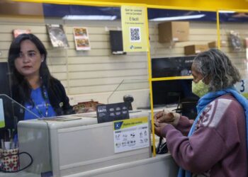 Pagamentos com cartão estão indisponíveis para serviços dos Correios