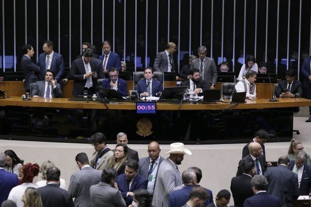 Instituto Não Aceito Corrupção critica PEC da Blindagem e alerta para ‘impunidade assegurada’