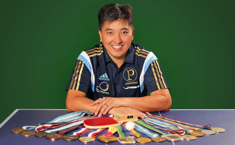 Hugo Hoyama sofre infarto, passa por cirurgia e se recupera na UTI em São Paulo