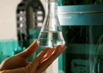 Terceira morte em SP reacende alerta sobre bebidas adulteradas com metanol