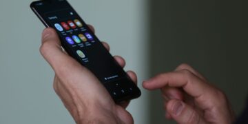Veto a celular leva 80% dos alunos a prestar mais atenção nas aula