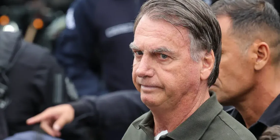 Defesa de Bolsonaro tem até esta segunda (27) para recorrer de condenação no STF