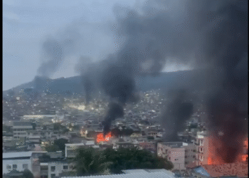 Comando Vermelho lança bombas com drones em retaliação a megaoperação no Rio; 20 mortos e 81 presos