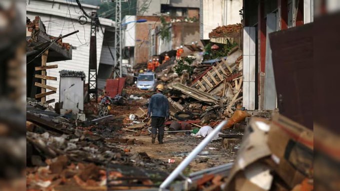 Terremoto de 7,4 atinge sul das Filipinas, deixa mortos e provoca alerta de tsunami