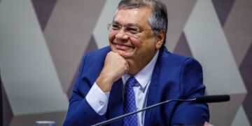 Flávio Dino marca para 7 de novembro julgamento de recursos de Bolsonaro e réus da trama golpista