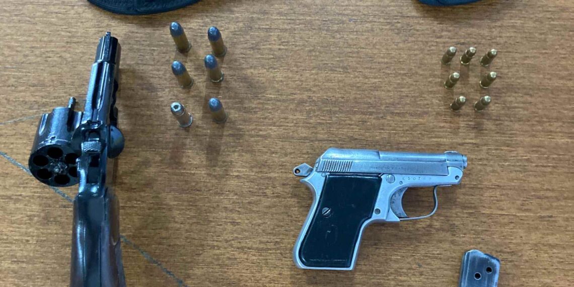 Homem é preso em Manaus após agredir ex-companheira dentro de carro e portar arma ilegal