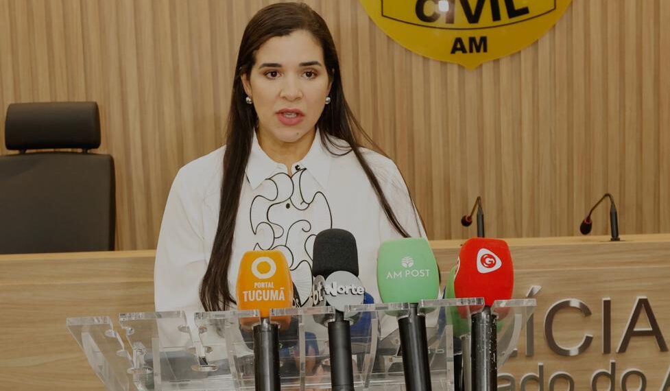 Polícia prende mulher suspeita de repassar informações que levaram à execução do companheiro