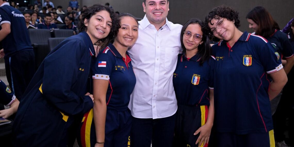 Aleam lança programa gratuito de preparação para o Enem voltado a alunos da rede pública