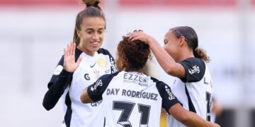 Libertadores Feminina: Corinthians vence Santa Fe e se classifica