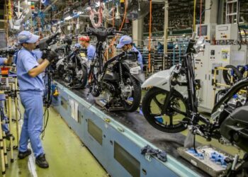 Produção de motos cresce 17,4% em setembro e tem melhor resultado em 14 anos, aponta Abraciclo