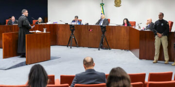 STF ouve defesas de militares acusados de planejar golpe de Estado