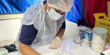 Manaus inicia programação do Dezembro Vermelho com testagens, prevenção e ações educativas