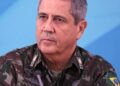 Moraes mantém prisão preventiva de Braga Netto por risco de fuga após condenação por trama golpista