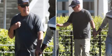 Bruce Willis é visto em rara aparição pública três anos após diagnóstico de demência