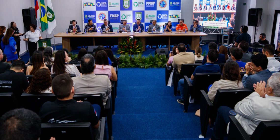 SSP-AM formaliza Cadeia de Custódia e reforça modernização da perícia no estado
