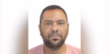 Pastor ligado ao Comando Vermelho é preso por extorquir empresas no entorno da Reduc