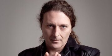 Fabio Lione deixa o Angra após 13 anos; último show será em abril de 2026