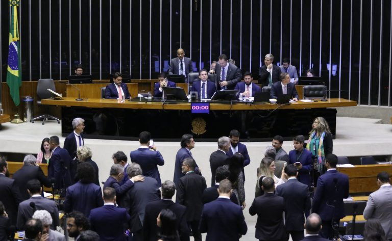 Veja os principais pontos do projeto antifacção aprovado pela Câmara