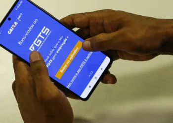 Novas regras do saque-aniversário do FGTS limitam antecipações e entram em vigor neste sábado