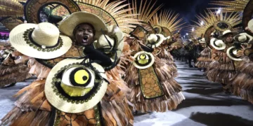 Liesa divulga calendário dos ensaios técnicos do Carnaval 2026 com estreia dos desfiles mirins na Sapucaí