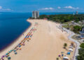 Praia da Ponta Negra fecha para banho a partir da tarde desta terça-feira por causa do Réveillon Manaus 2026