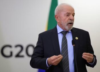 Lula assina indulto natalino de 2025 e exclui condenados por atos golpistas